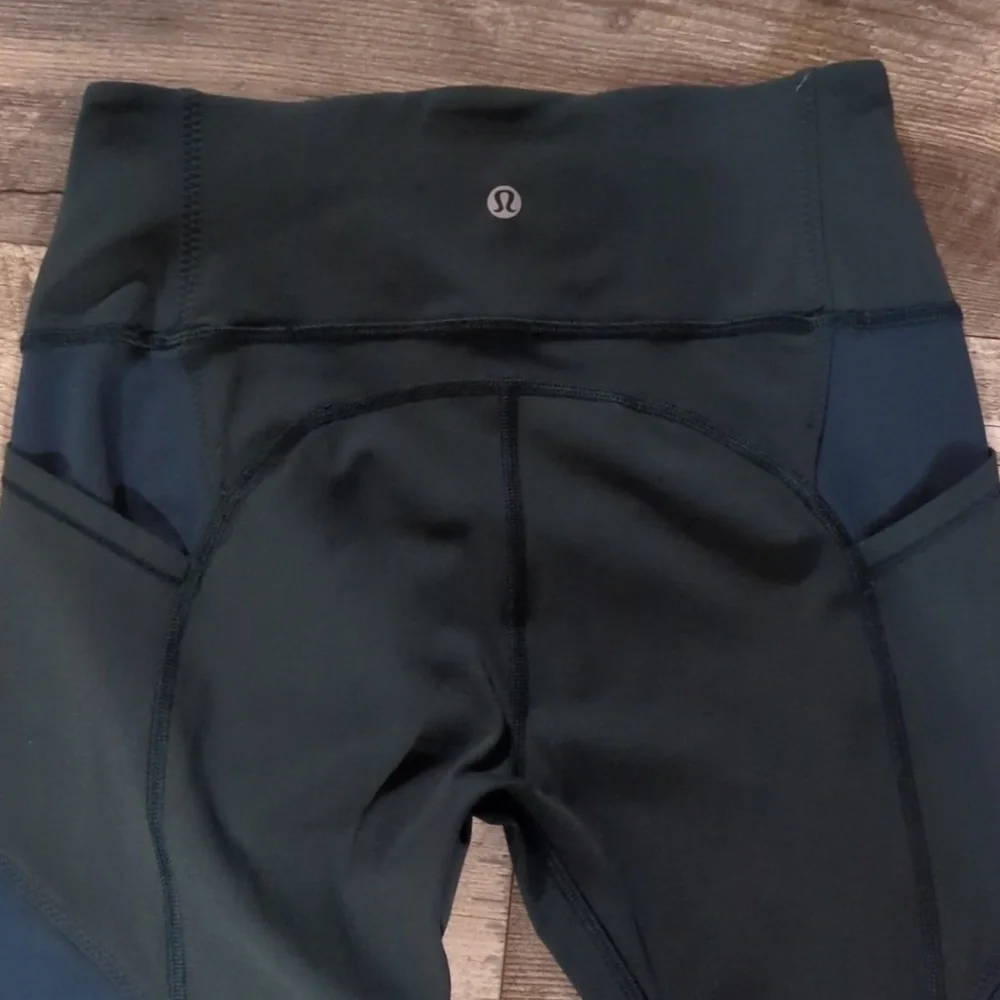 Lululemon - Picture 2 of 5
